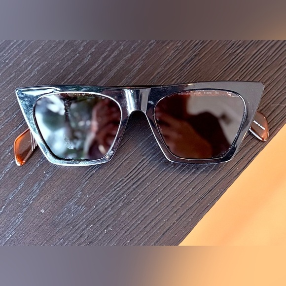 rag & bone Accessories - Rag & Bone Black and Brown Angular Sunglasses